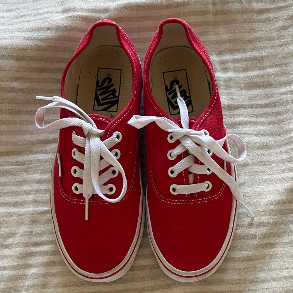 RED VANS